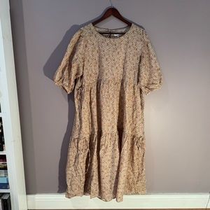 XL WRAY NYC Floral Tiered Dress